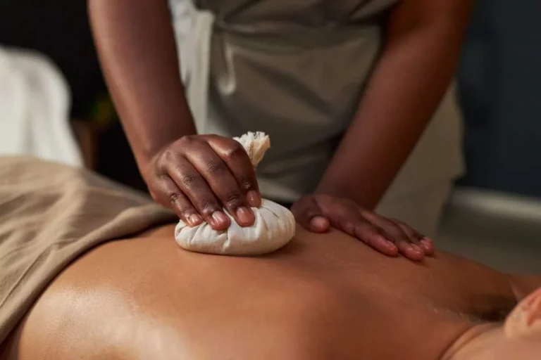 bimhollyb com traditional massage